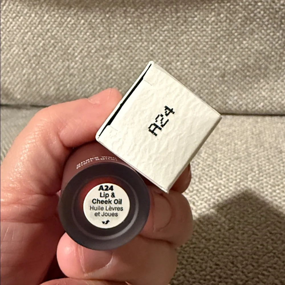 Bobbi Brown Lip & Cheek Oil in Exposed